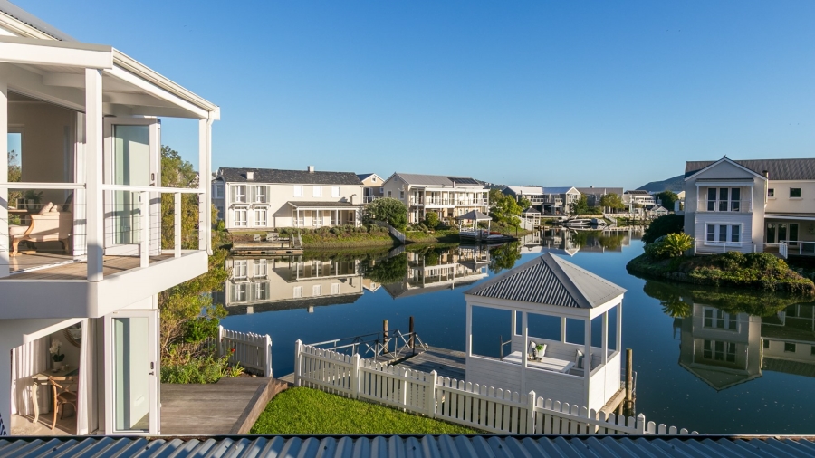 5 Bedroom Property for Sale in Thesen Islands Western Cape